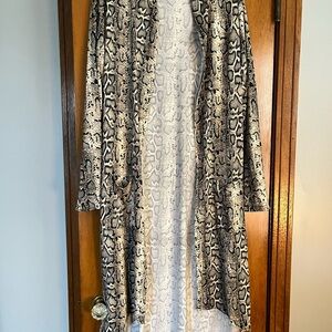Chic Snake Print Cardigan